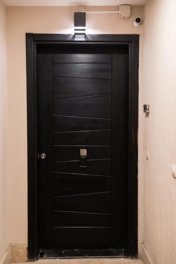The 2bdr Compelling 5 Min To Cai Airport Апартаменты *